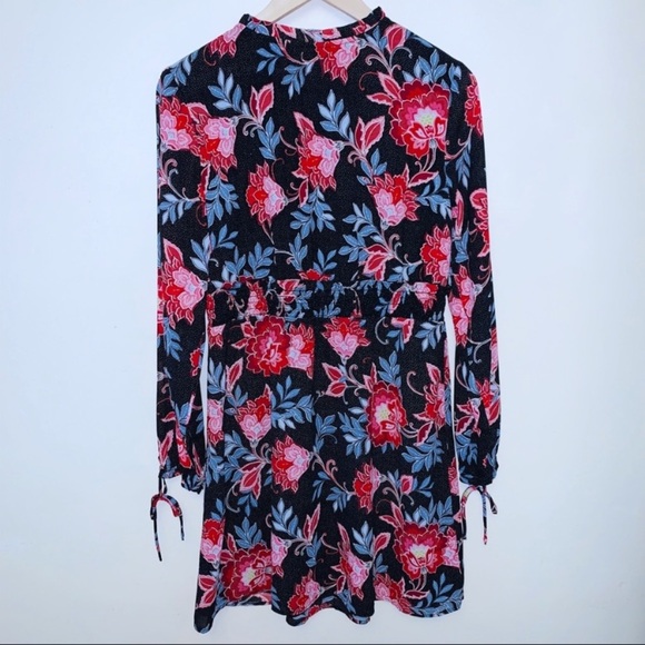 LOFT Floral Print Smocked Flare Long Sleeve Dress - Picture 4 of 5